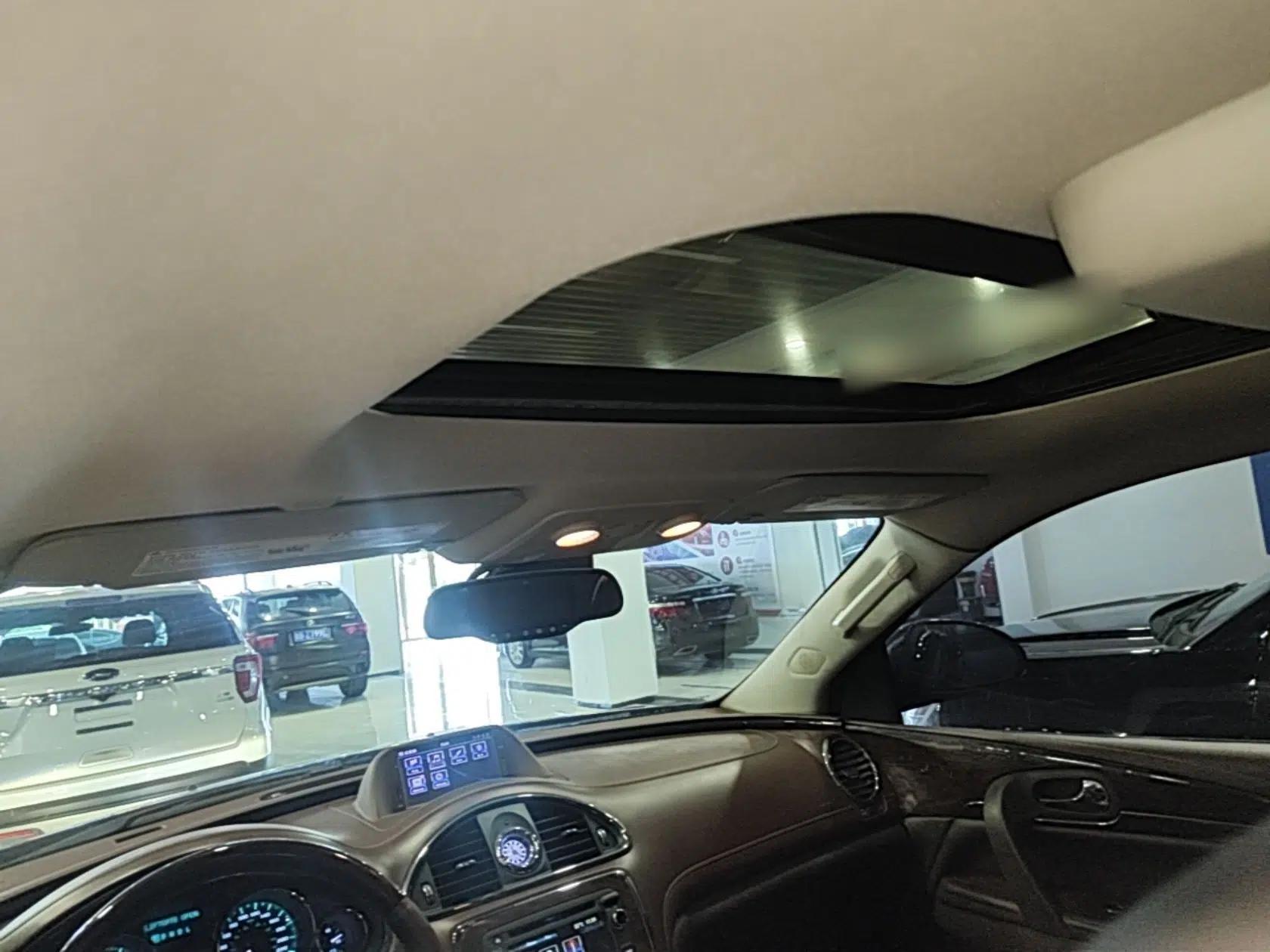 Buick Enclave 2014 3.6L Four-Wheel Drive Smart Luxury Flagship Edition — миниатюра 21