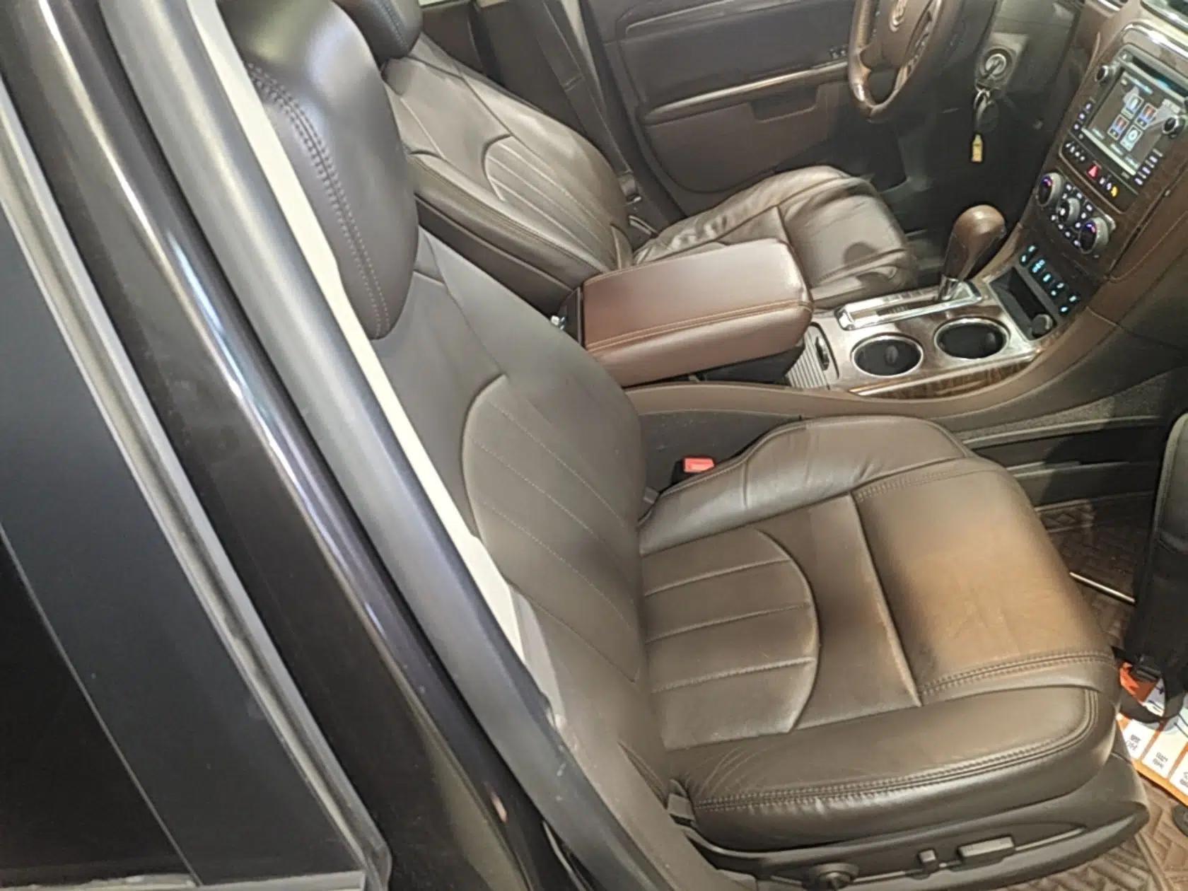 Buick Enclave 2014 3.6L Four-Wheel Drive Smart Luxury Flagship Edition — миниатюра 23