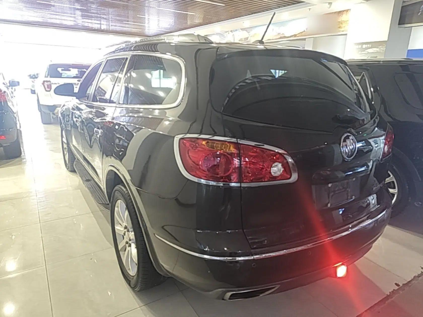 Buick Enclave 2014 3.6L Four-Wheel Drive Smart Luxury Flagship Edition — миниатюра 4