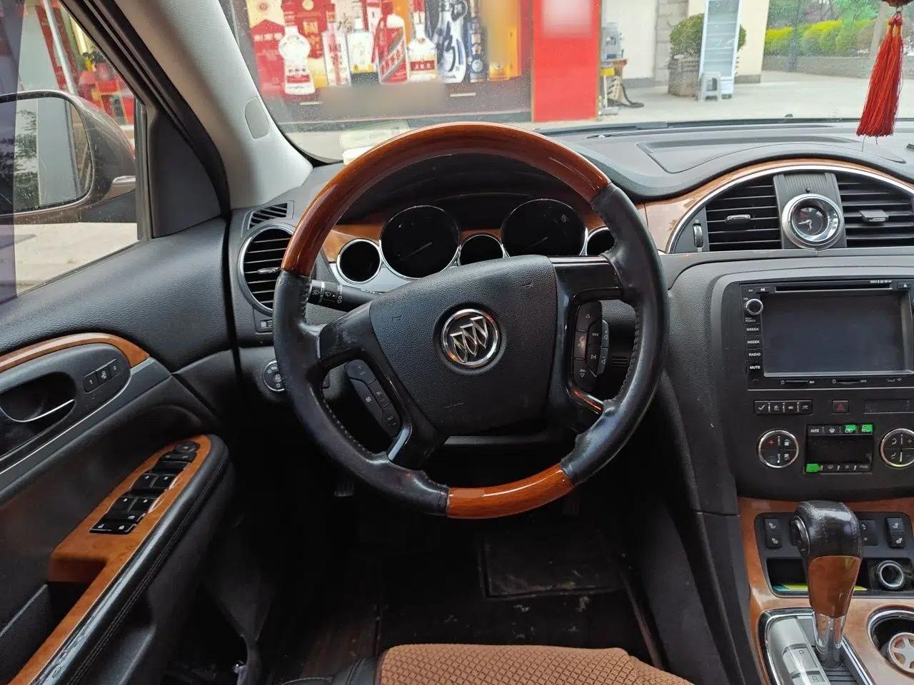 Buick Enclave 2010 3.6L Elite Edition — миниатюра 11