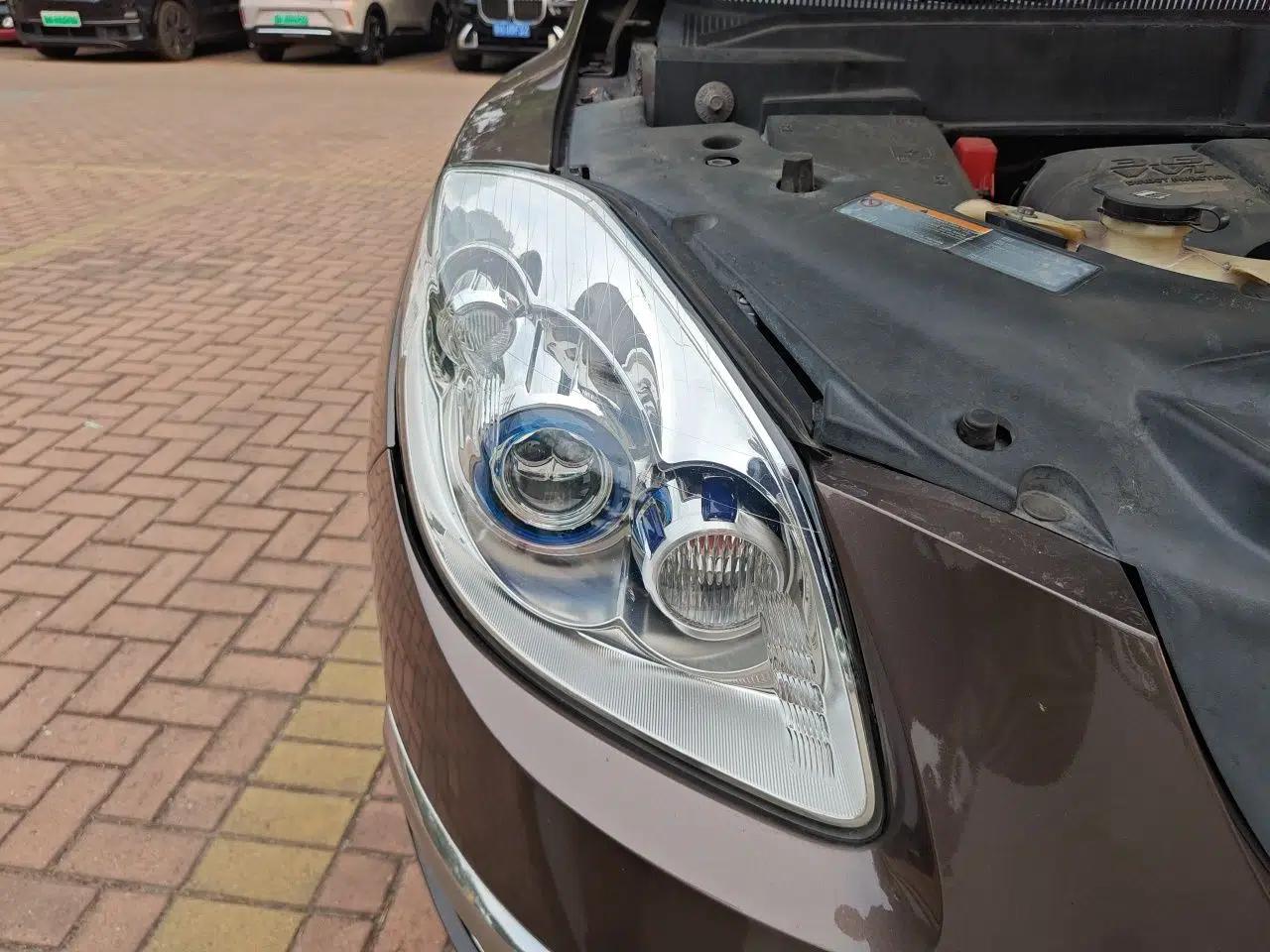 Buick Enclave 2010 3.6L Elite Edition — миниатюра 7