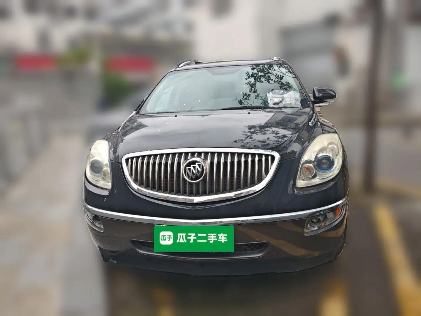 Buick Enclave 2013 3.6L Two-Wheel-Drive Elegance Edition — миниатюра 2