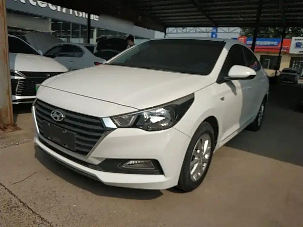 2016 Hyundai Verna 1.4L Automatic GLS (Cool Edition) — миниатюра 1