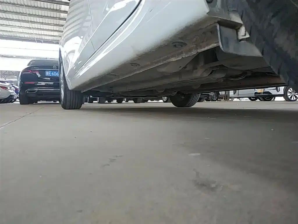 2016 Hyundai Verna 1.4L Automatic GLS (Cool Edition) — миниатюра 22