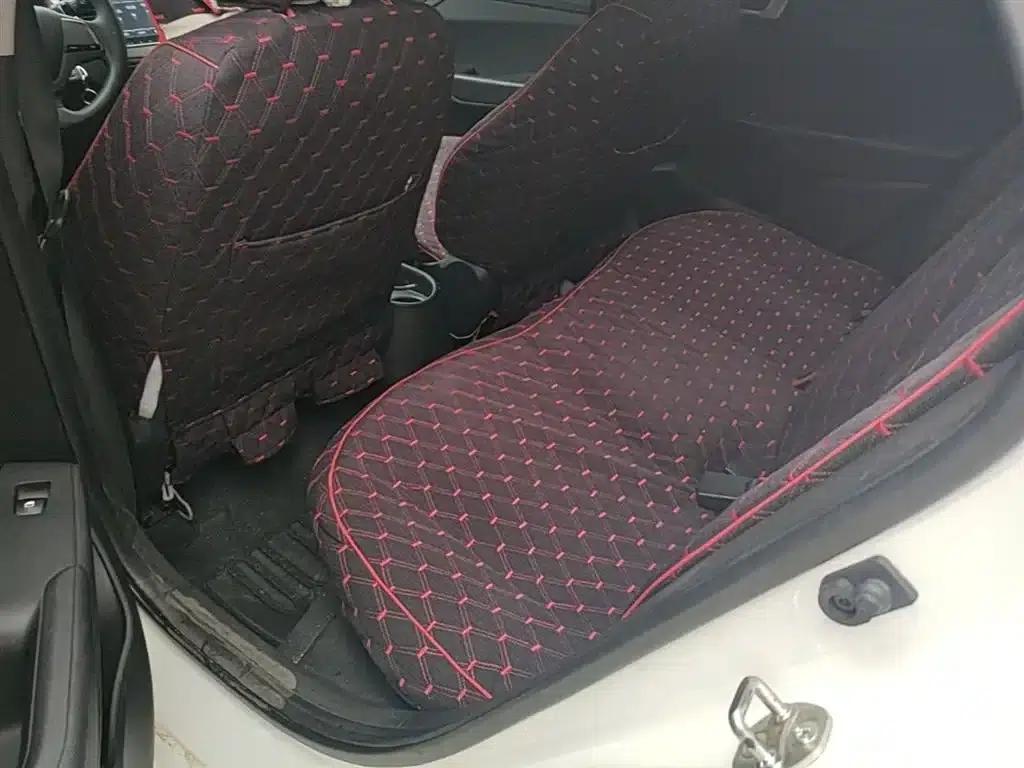 2016 Hyundai Verna 1.4L Manual GLS Cool Edition — миниатюра 17