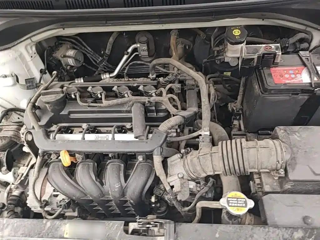 2016 Hyundai Verna 1.4L Manual GLS Cool Edition — миниатюра 20