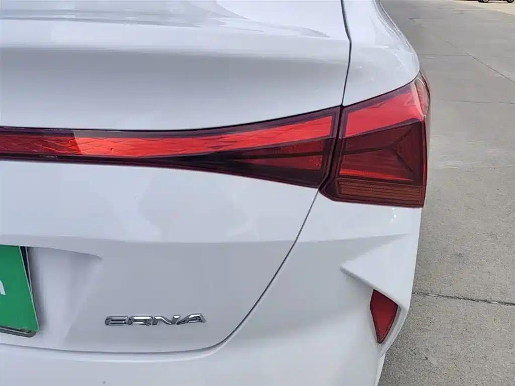2020 Hyundai Verna 1.4L Manual GLS Cool Edition — миниатюра 8