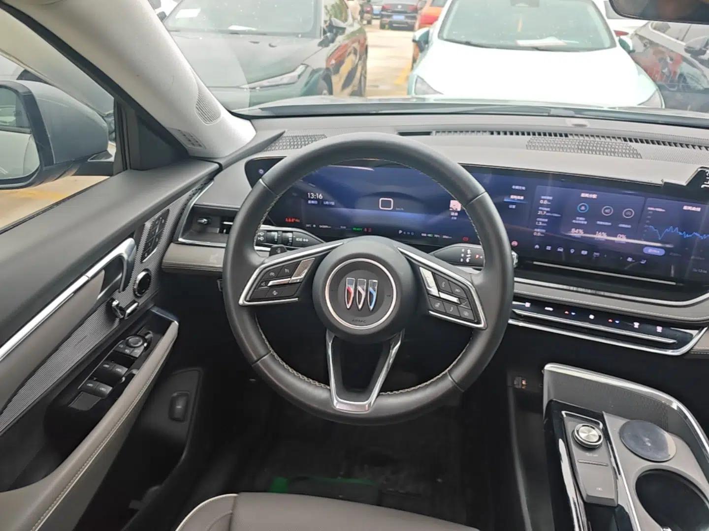 Buick E5 2023 Zhenxiang Standard Range Edition — миниатюра 13