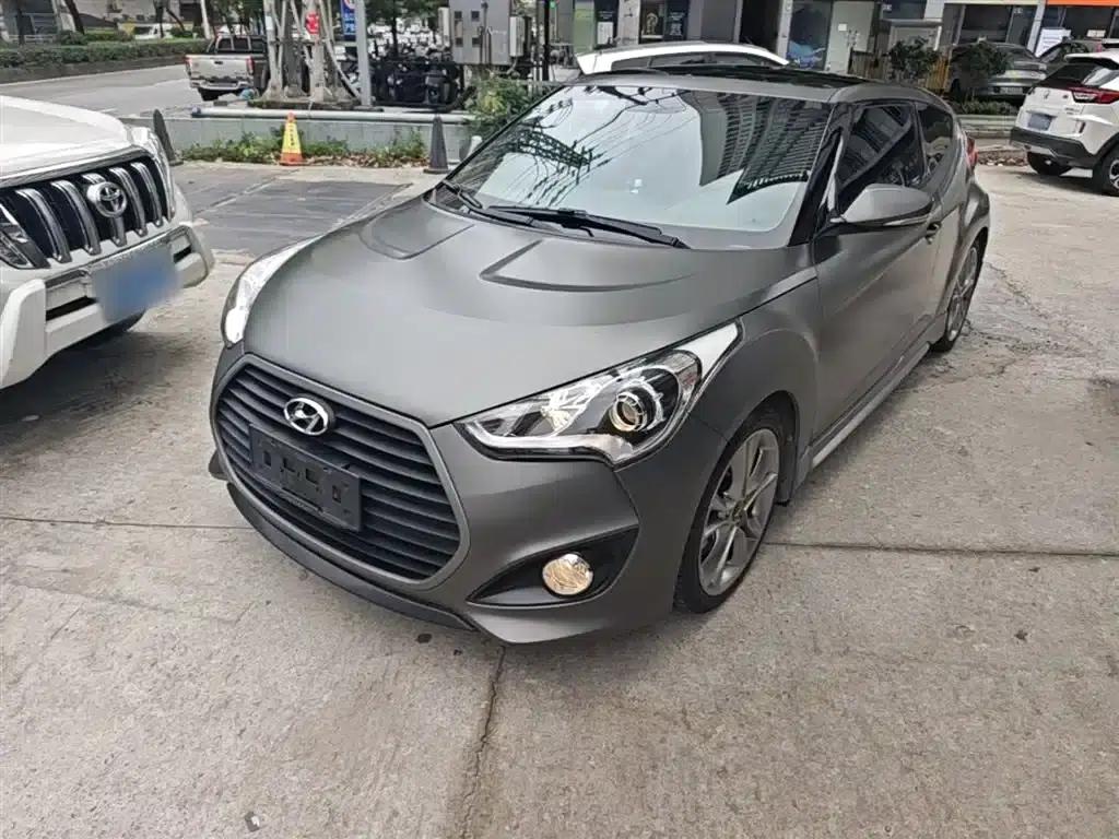 2015 Veloster 1.6T Automatic Luxury Edition — миниатюра 1