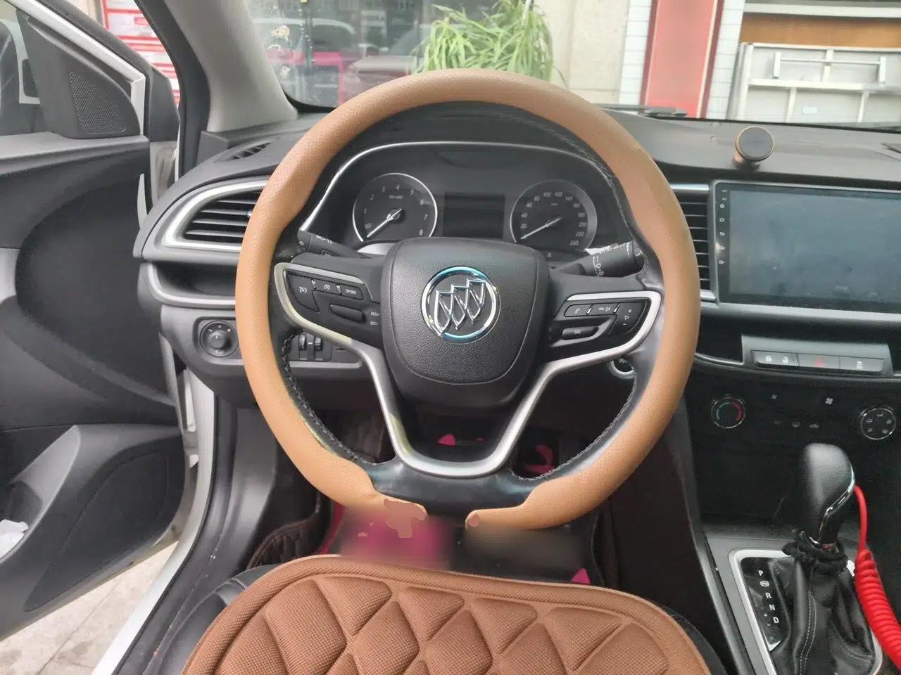 Buick Excelle GX 2018 18T Automatic Elite Model — миниатюра 11