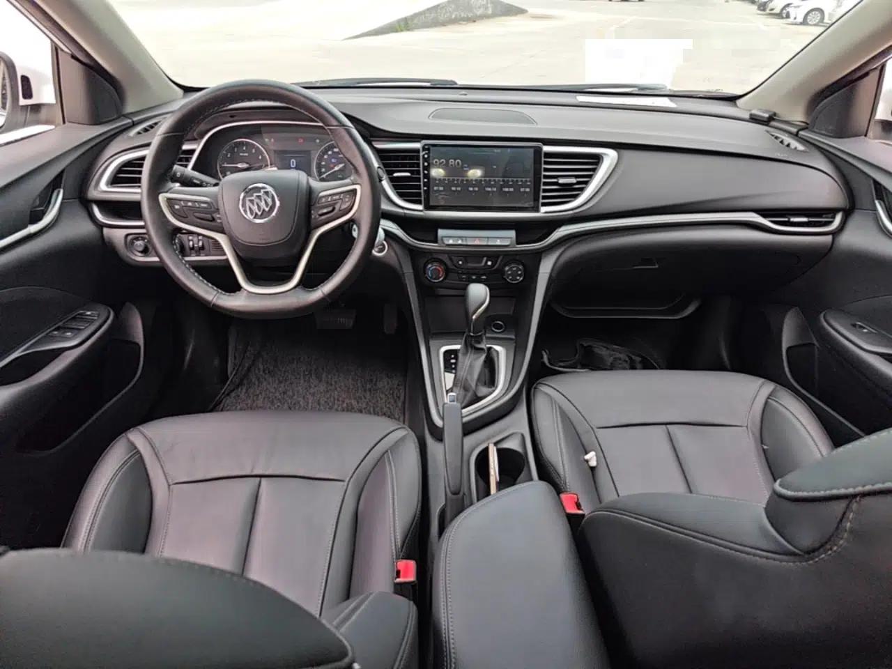 Buick Excelle GX 2018 18T Automatic Elite Model — миниатюра 12