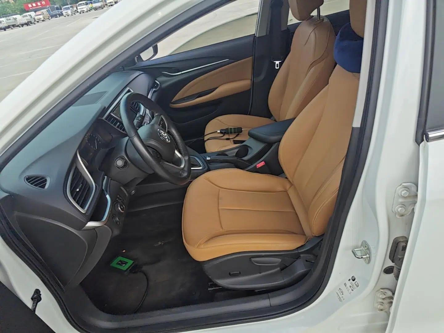 Buick Excelle GX 2019 18T Automatic Connected Flagship Version China VI Standard — миниатюра 17