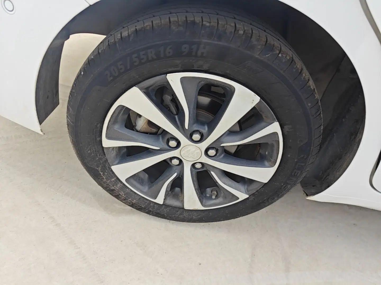 Buick Excelle GX 2019 18T Automatic Connected Flagship Version China VI Standard — миниатюра 10