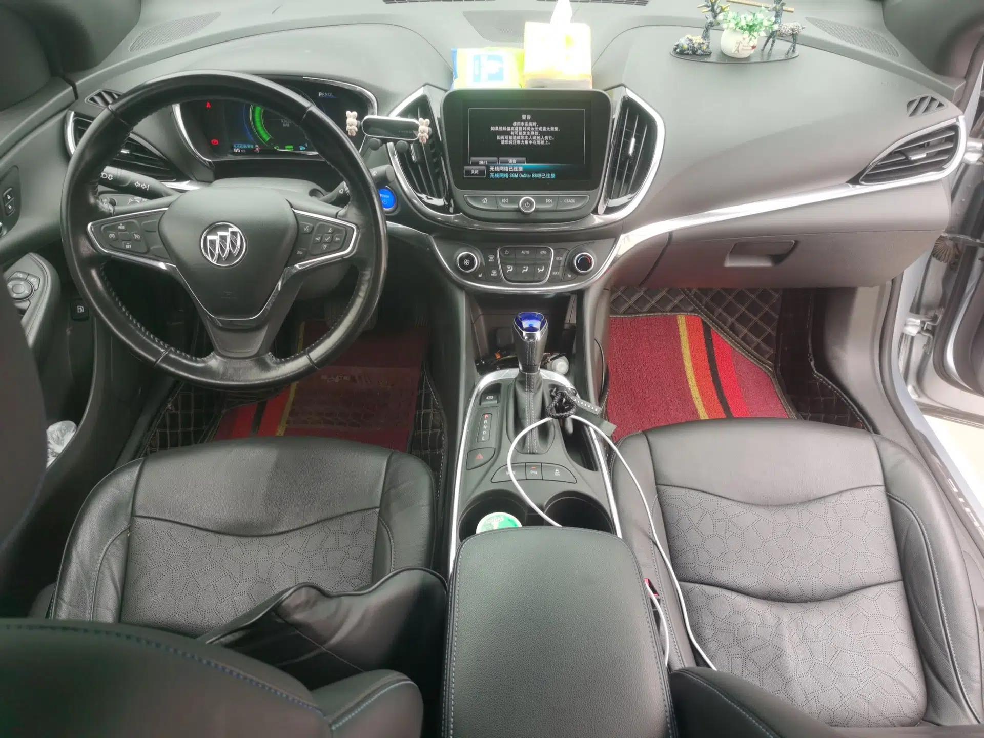Buick VELITE 5 2017 Urban Extended-Range Model — миниатюра 10