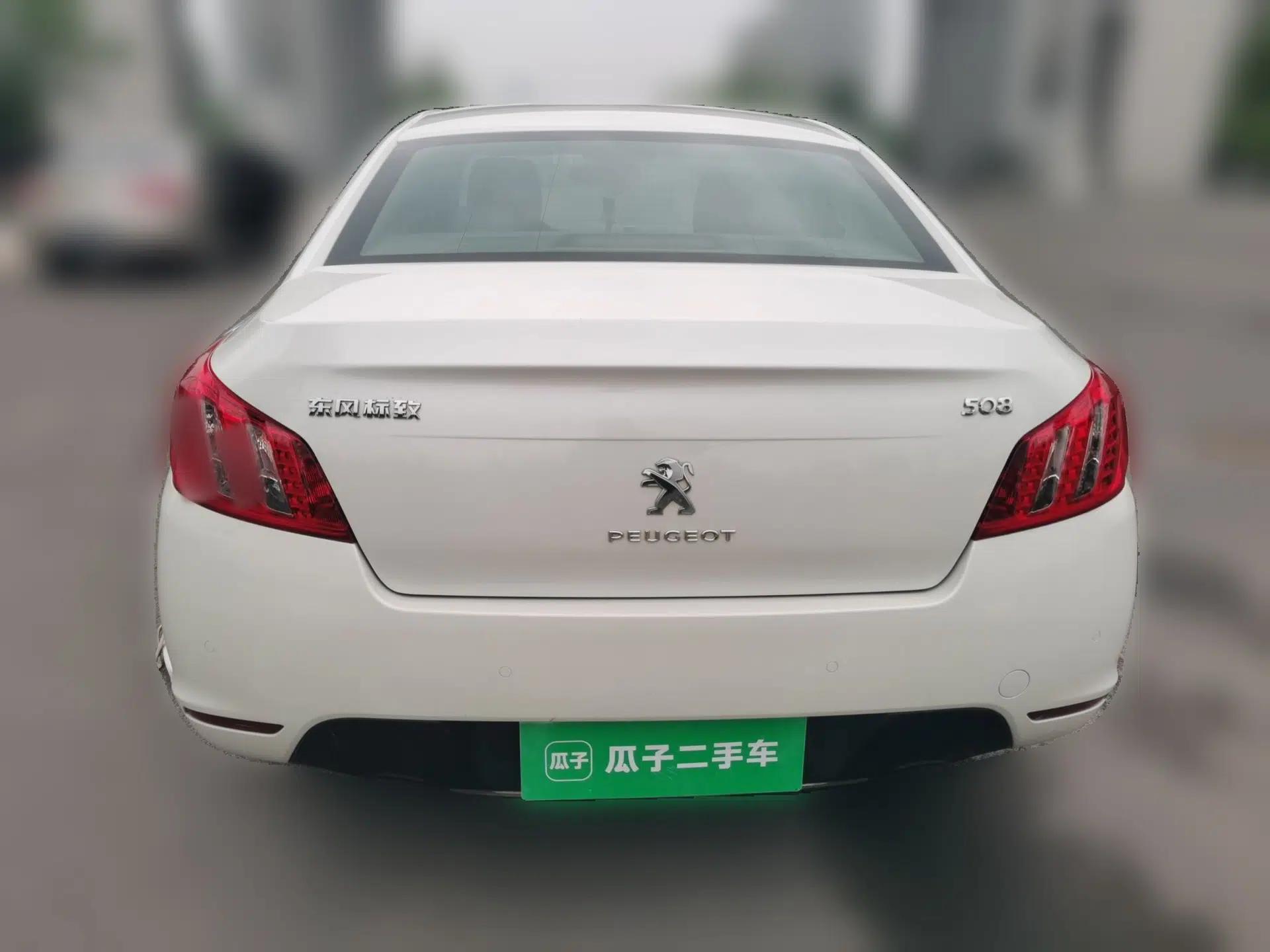 Peugeot 508 2012 2.0L Automatic Smart Enjoyment Version — миниатюра 5