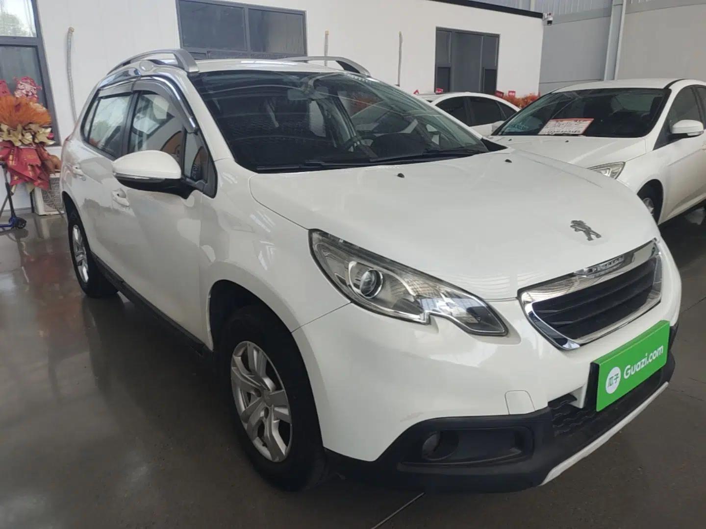 Peugeot 2008 2014 1.6L Automatic Trend Edition — миниатюра 3