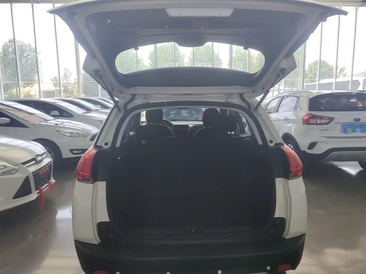 Peugeot 2008 2014 1.6L Automatic Trend Edition — миниатюра 22