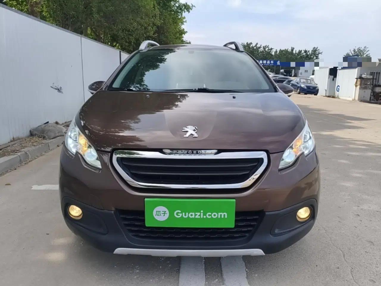 Peugeot 2008 2015 1.6L Automatic Playcool Edition — миниатюра 2