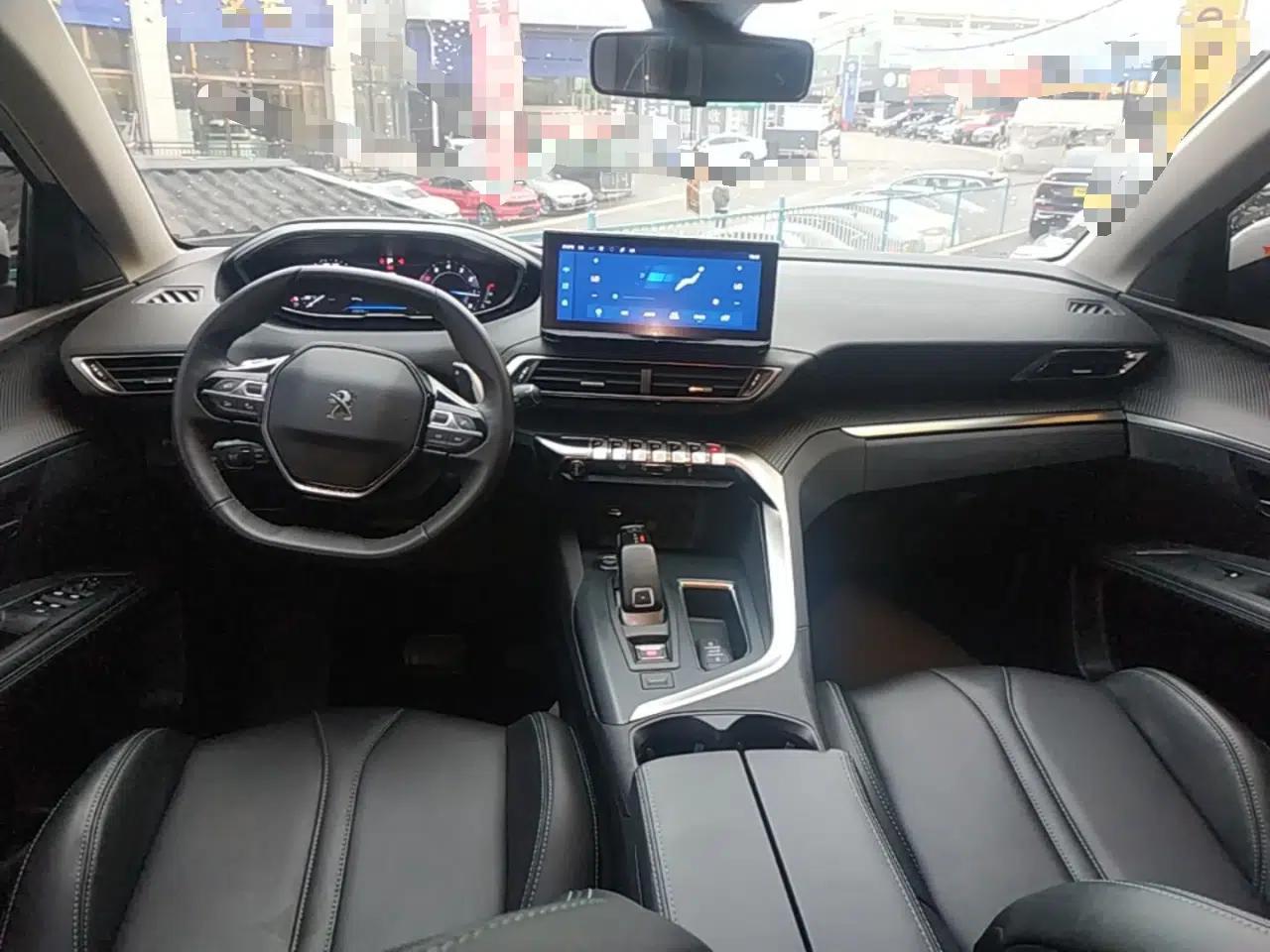 Peugeot 5008 2021 360THP 5-Seater Strength Edition — миниатюра 12