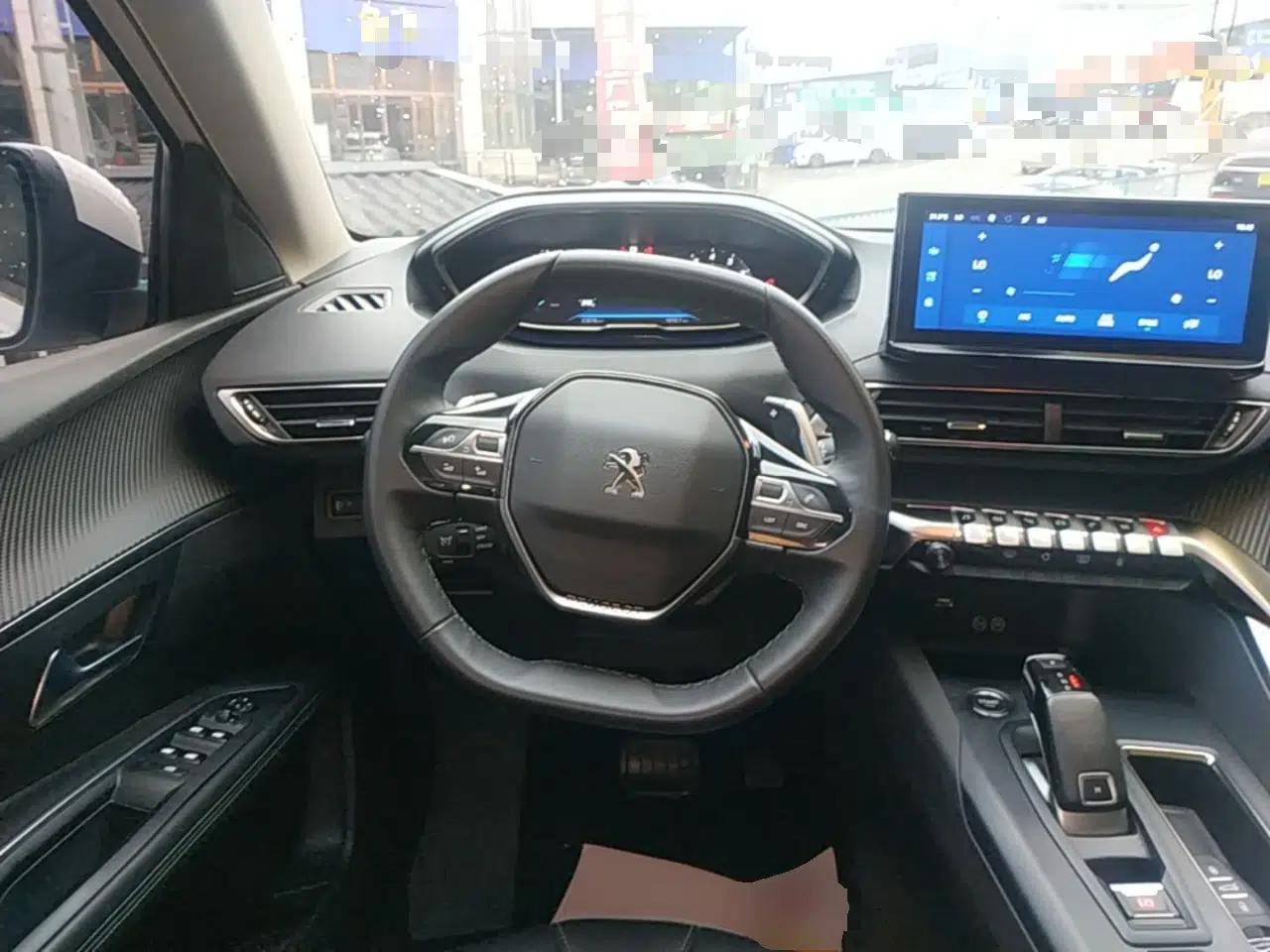 Peugeot 5008 2021 360THP 5-Seater Strength Edition — миниатюра 13
