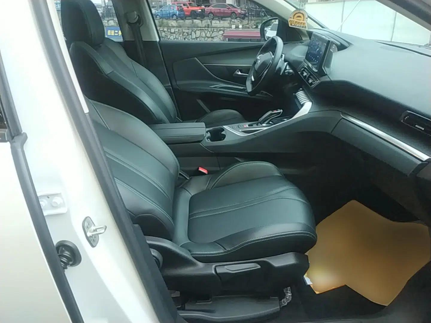 Peugeot 5008 2021 360THP 5-Seater Strength Edition — миниатюра 23