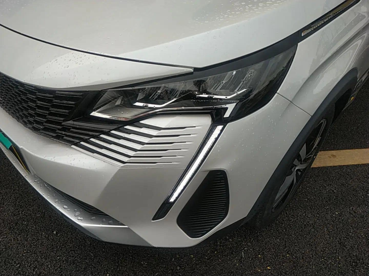 Peugeot 5008 2021 360THP 5-Seater Strength Edition — миниатюра 5