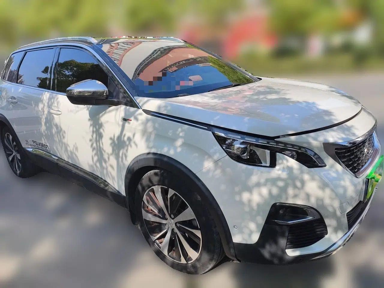 Peugeot 5008 2017 380THP 7-Seater Luxury GT Edition — миниатюра 3