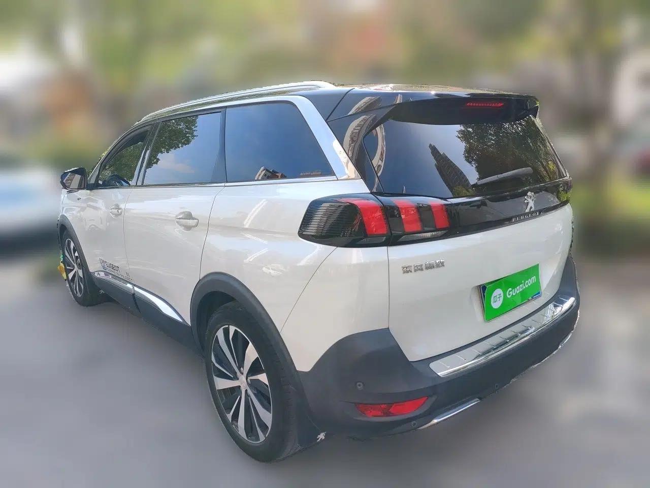 Peugeot 5008 2017 380THP 7-Seater Luxury GT Edition — миниатюра 4