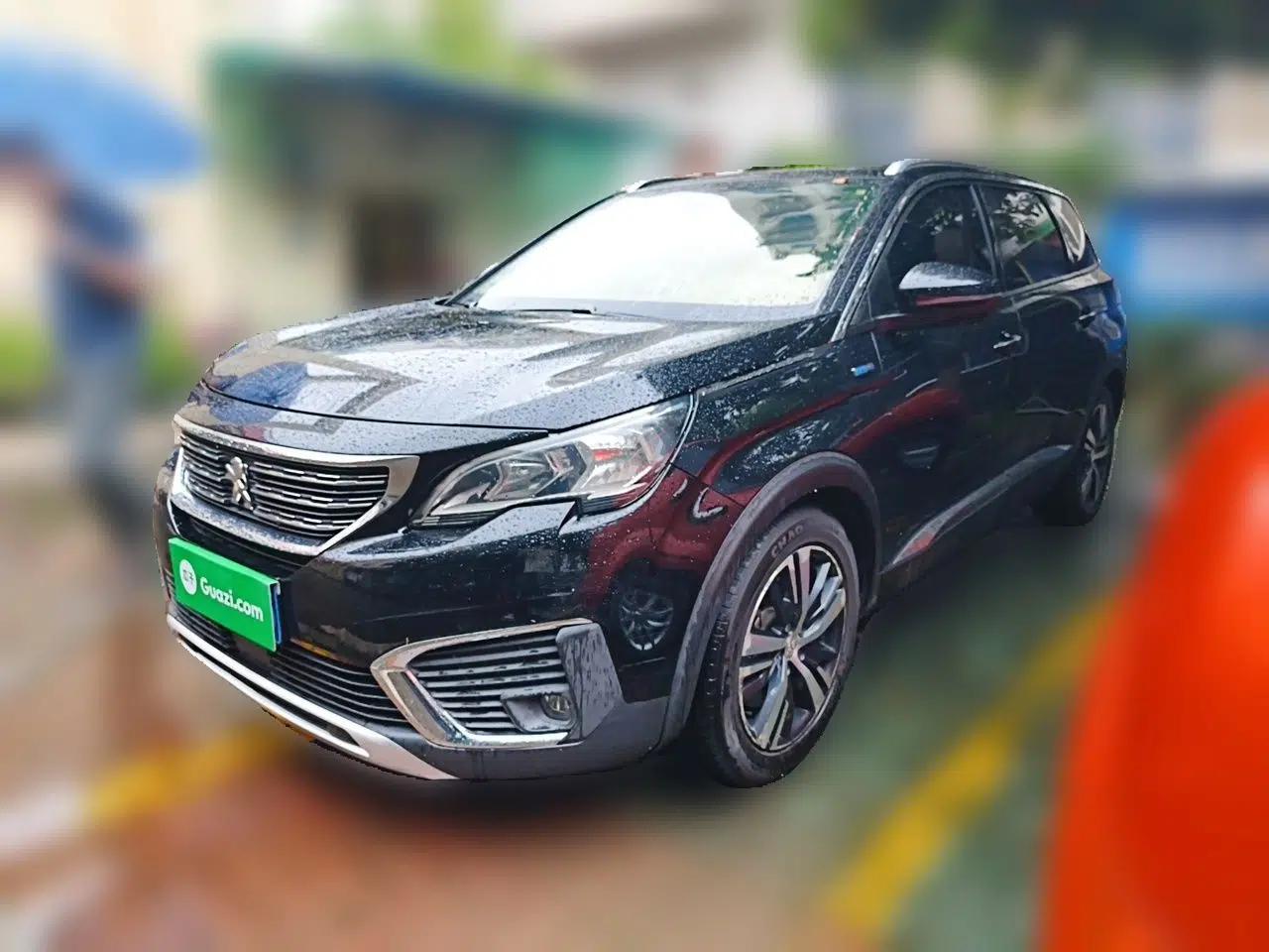 Peugeot 5008 2017 380THP 5-Seater Elite Edition — миниатюра 1