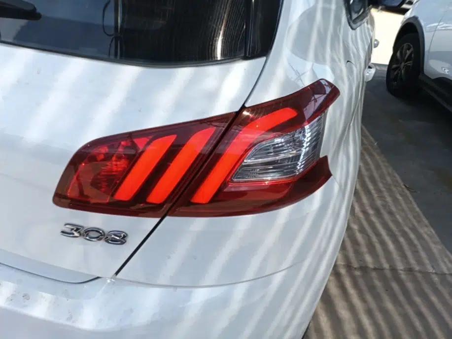 Peugeot 308S 2015 1.6T Automatic Jingchi Edition — миниатюра 8