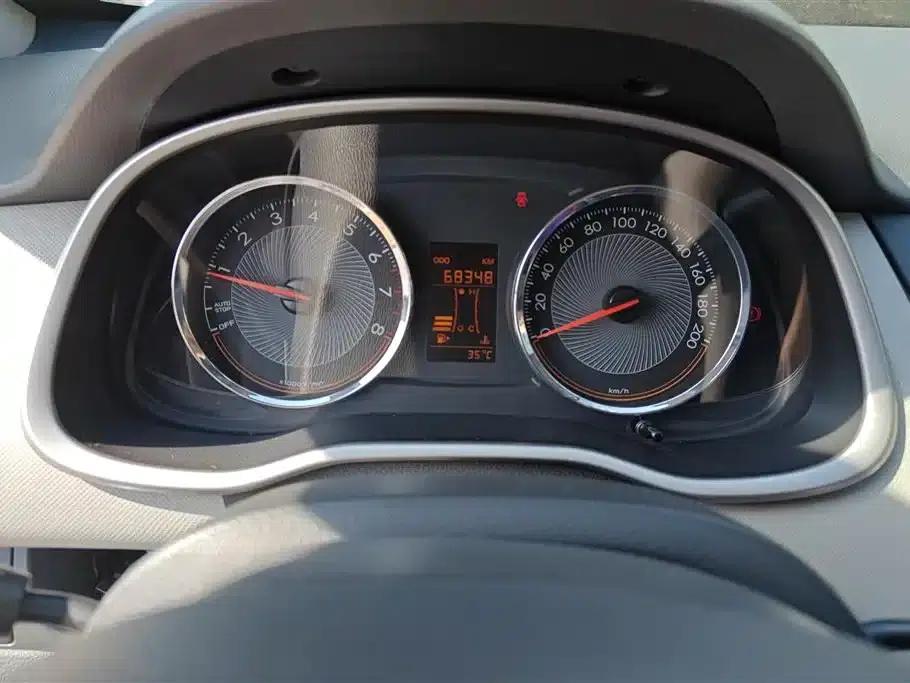 Sail 2015 Model, Sail 3 1.5L Manual Happiness Edition — миниатюра 14