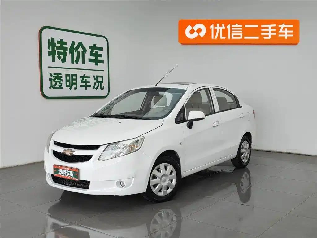 Chevrolet Sail 2013 Sedan 1.4L AMT Premium Edition — миниатюра 1