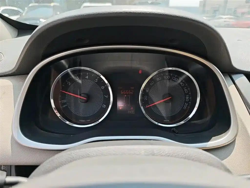 Sail 2015 Model, Sail 3 1.5L Manual Ideal Sunroof Edition — миниатюра 12