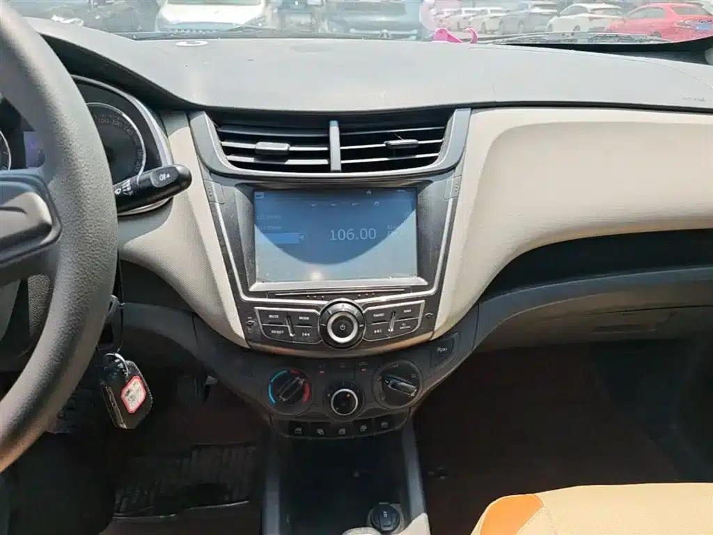Sail 2015 Model, Sail 3 1.5L Manual Ideal Sunroof Edition — миниатюра 13