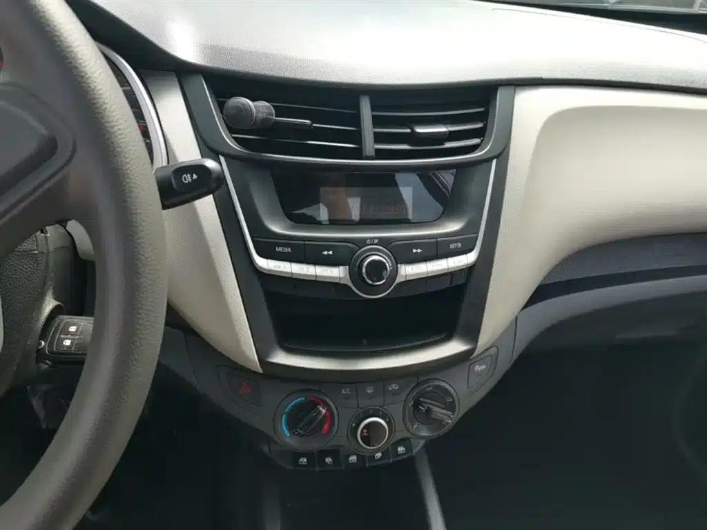 Sail 2018 Model, Sail 3 1.5L Manual Ideal Sunroof Edition — миниатюра 13