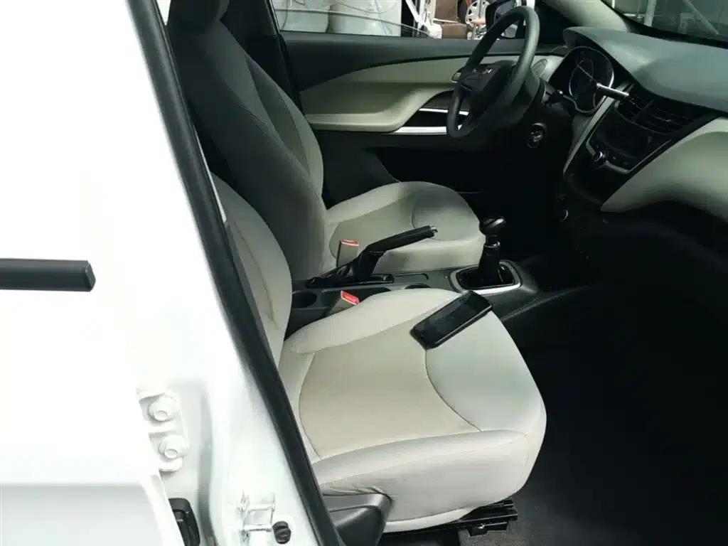 Sail 2018 Model, Sail 3 1.5L Manual Ideal Sunroof Edition — миниатюра 25
