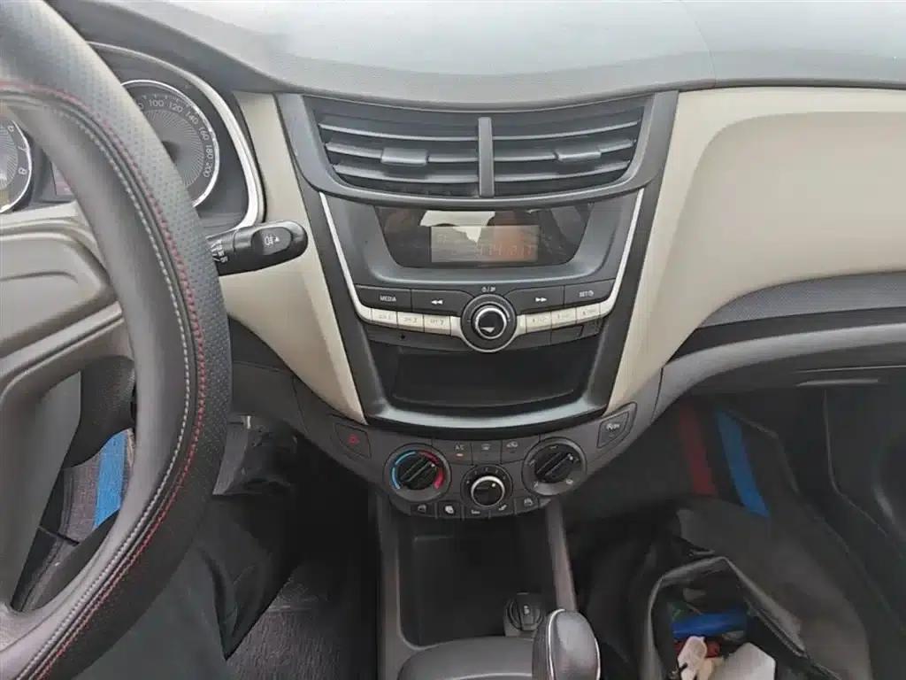 Sail 2015 Sail 3 1.3L AMT Ideal Edition — миниатюра 13