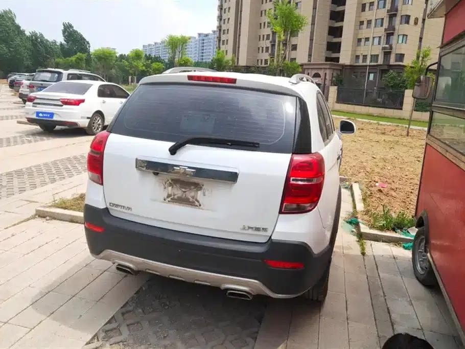 2017 Chevrolet Captiva 2.4L 2WD Luxury 7-Seater — миниатюра 3