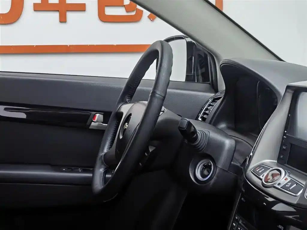 2012 Chevrolet Captiva 2.4L 4WD Flagship Edition 7-Seater — миниатюра 22