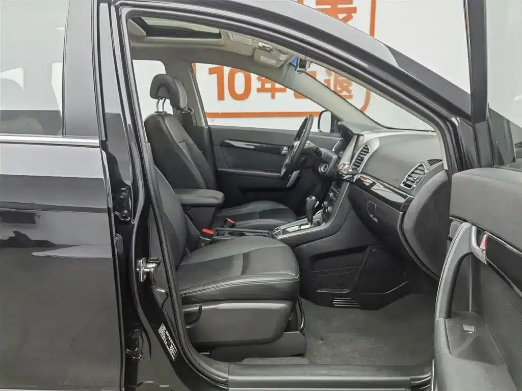 2012 Chevrolet Captiva 2.4L 4WD Flagship Edition 7-Seater — миниатюра 23