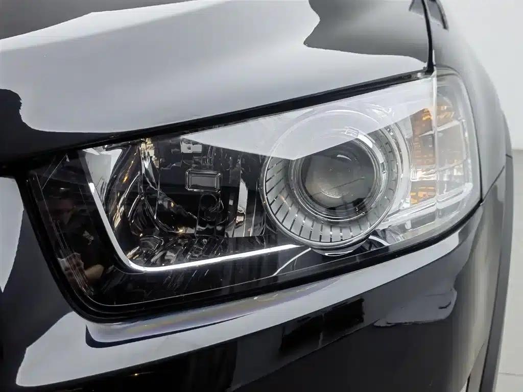 2012 Chevrolet Captiva 2.4L 4WD Flagship Edition 7-Seater — миниатюра 7