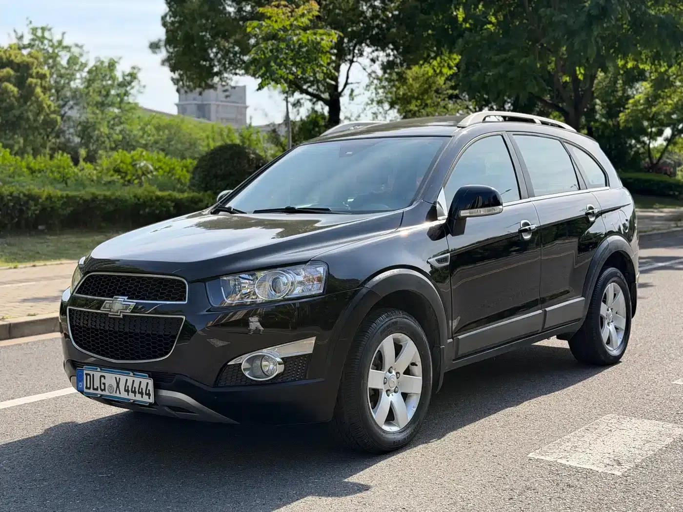 2012 Chevrolet Captiva 2.4L 4WD Luxury 5-seater — миниатюра 2
