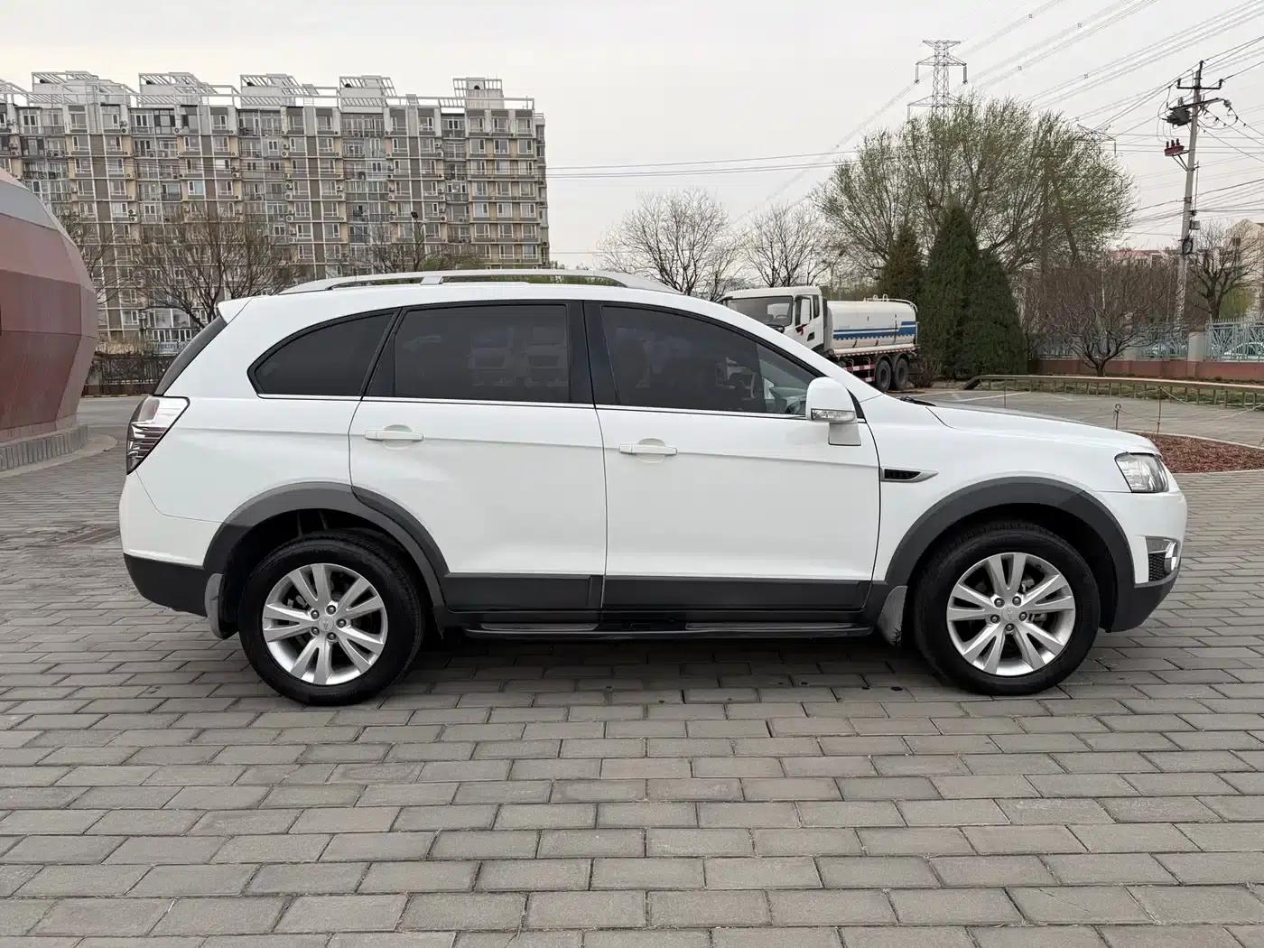 2014 Chevrolet Captiva 2.4L 4WD Flagship Edition 7-Seater — миниатюра 8
