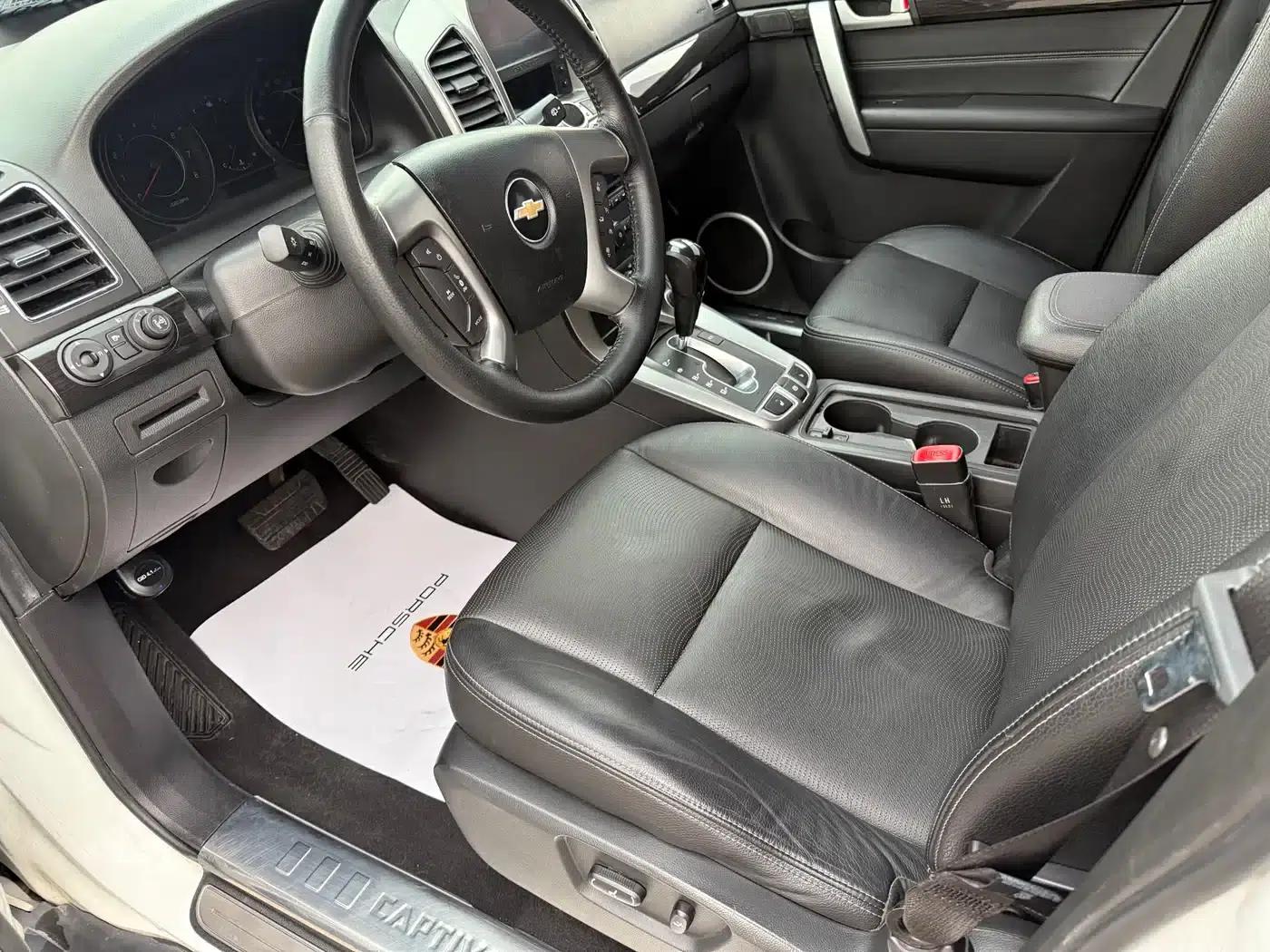 2014 Chevrolet Captiva 2.4L 4WD Flagship Edition 7-Seater — миниатюра 9