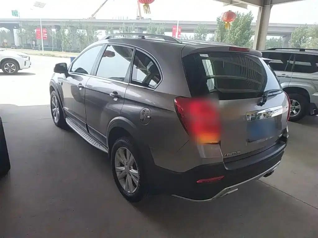 2015 Chevrolet Captiva 2.4L 4WD Flagship Edition 7-Seater — миниатюра 5