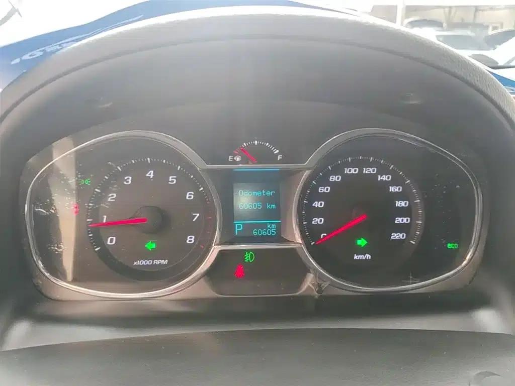 2015 Chevrolet Captiva 2.4L 2WD City Edition 7-Seater — миниатюра 12