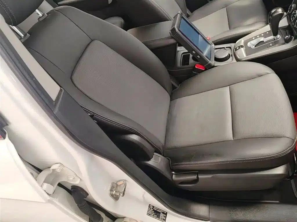2015 Chevrolet Captiva 2.4L 2WD City Edition 7-Seater — миниатюра 25