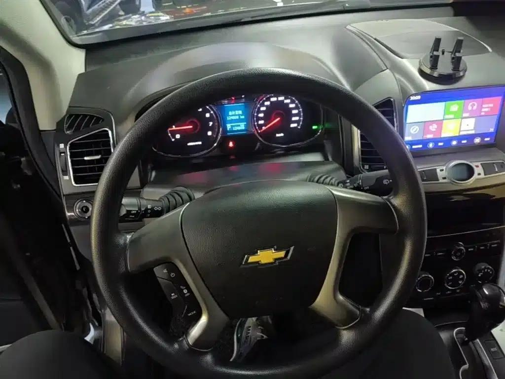 2015 Chevrolet Captiva 2.4L 2WD City Edition 7-Seater — миниатюра 11