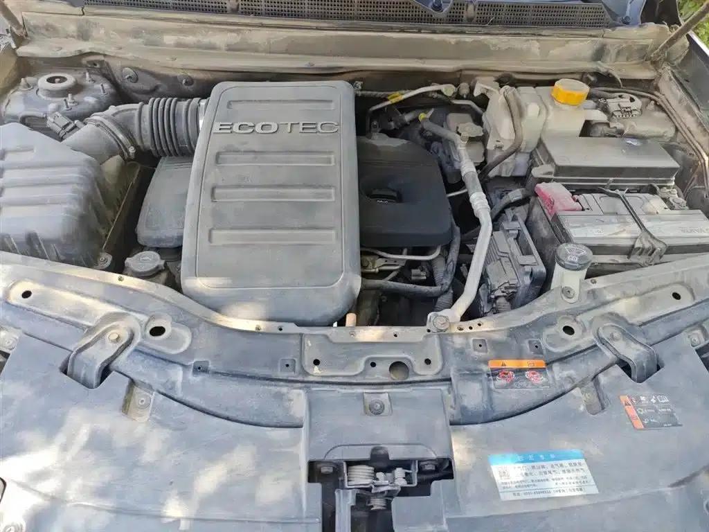 2014 Chevrolet Captiva 2.4L 4WD Flagship Edition 7-Seater — миниатюра 11