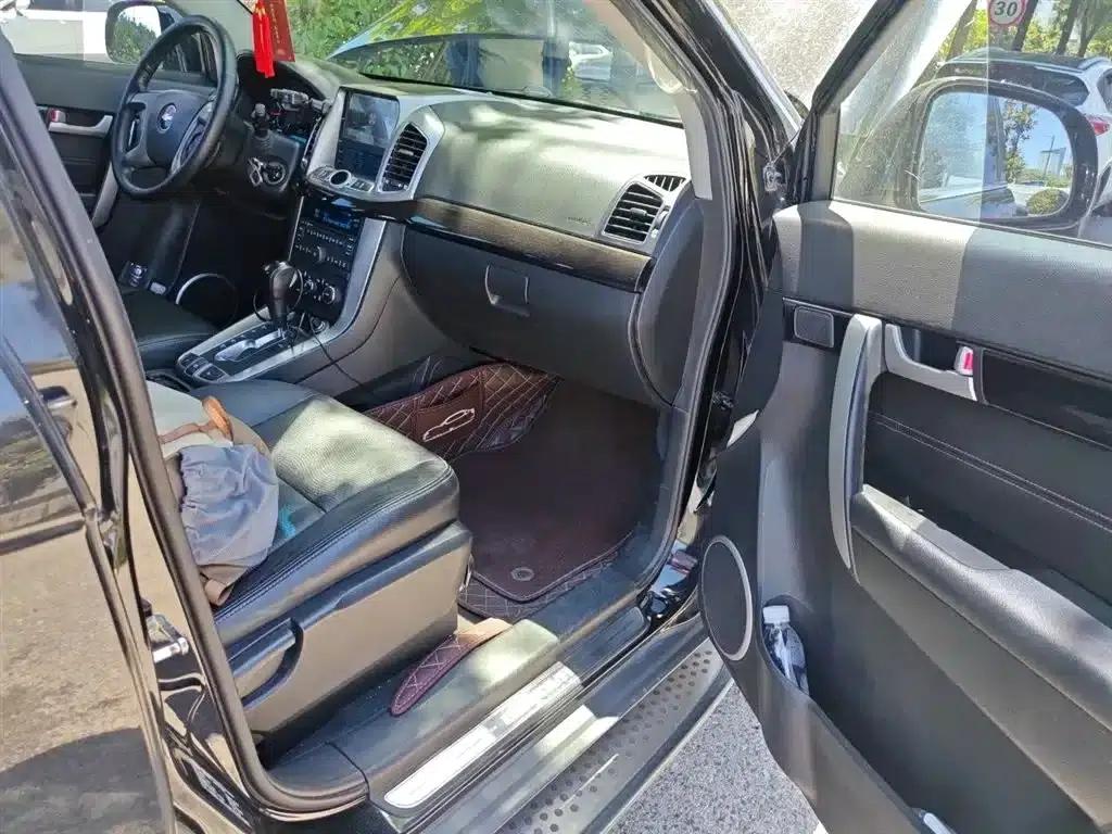 2014 Chevrolet Captiva 2.4L 4WD Flagship Edition 7-Seater — миниатюра 20